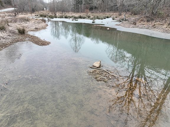 2nd image of 6431 Snake Hollow Rd