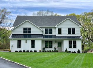 25 Blue Mountain Rd, Norwalk, CT 06851