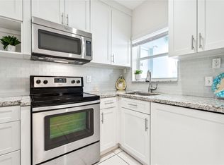 315 Van Buren St APT 108B, Hollywood, FL 33019