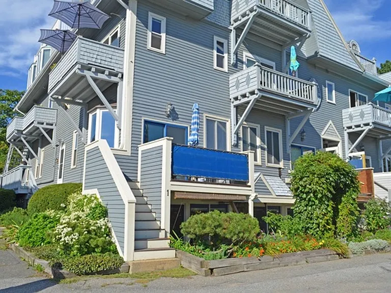 5 Pirates Ln #1 — Photo 2