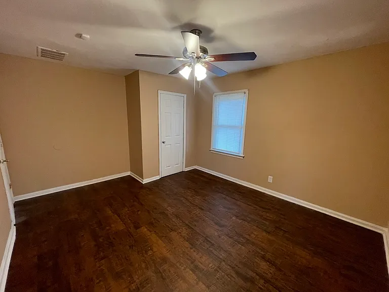 1169 Edgefield Dr SW — Photo 8