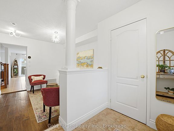 3rd image of 4875 Valera Rd