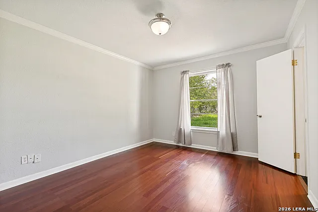 715 E Sunshine Dr — Photo 14