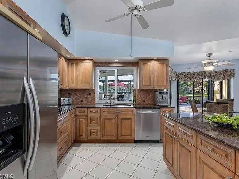 6929 Wittman Dr — Photo 12