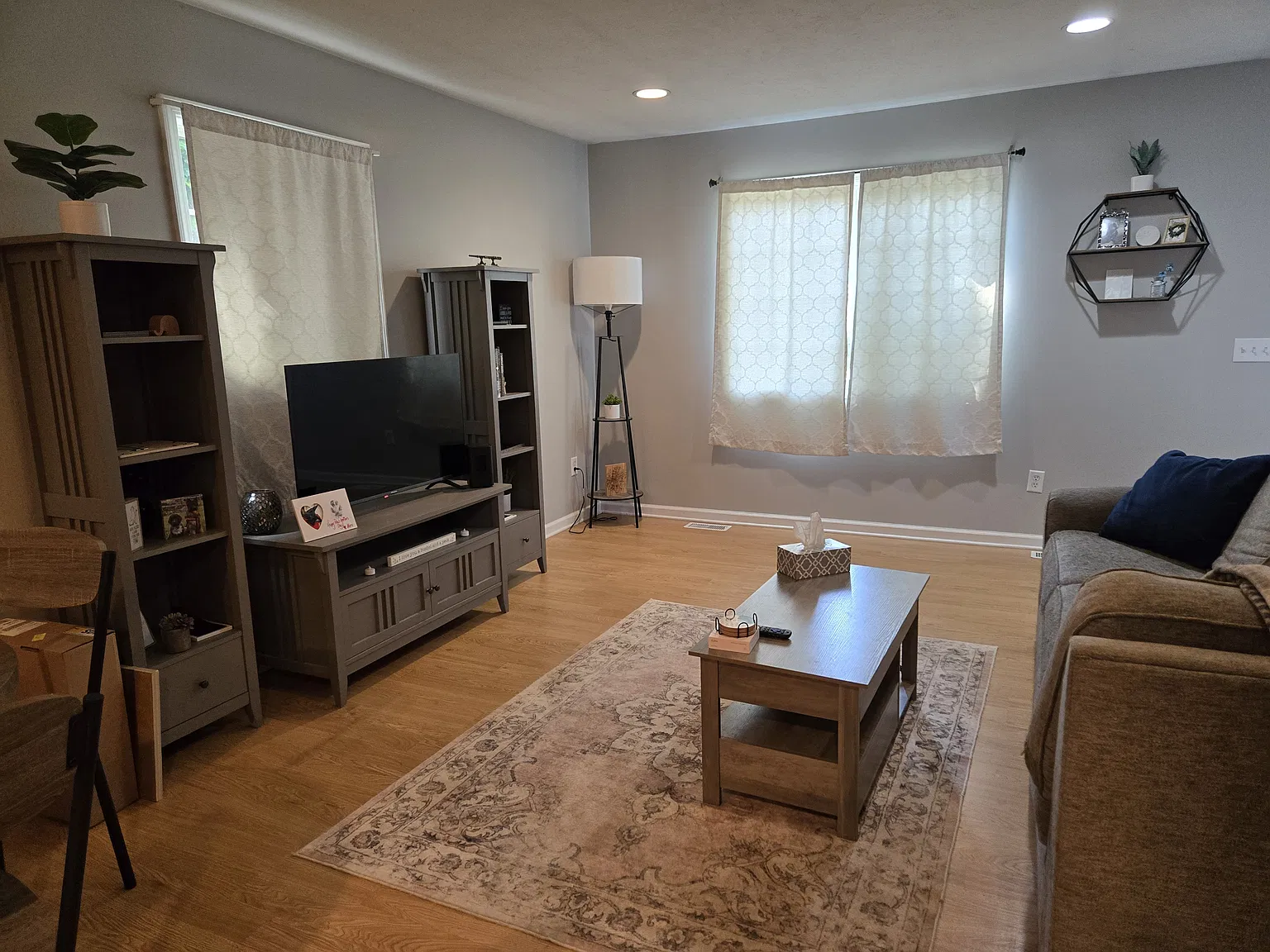 10972 Mountain Ash NW — Photo 4