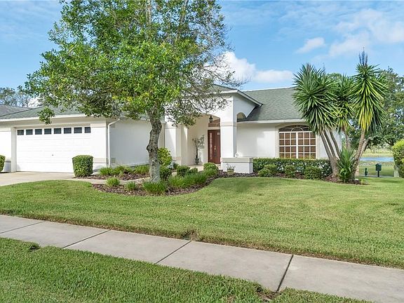 3rd image of 18539 Water Lily Ln