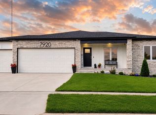 7920 Patrick Ave, Lincoln, NE 68516