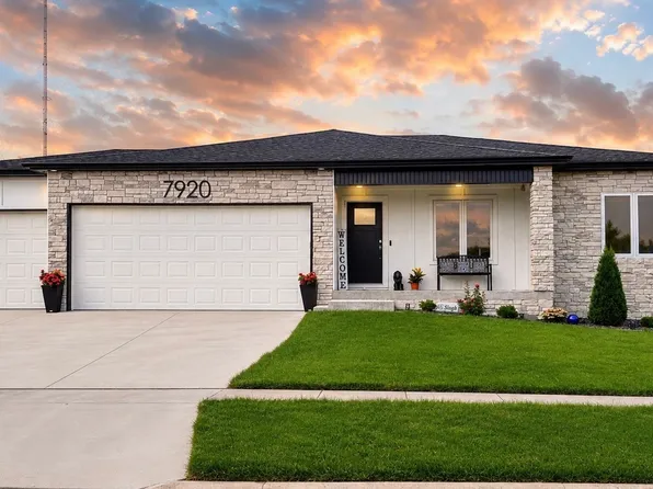 7920 Patrick Ave, Lincoln, NE 68516