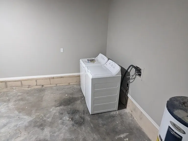 1978 E Wilkins Pl — Photo 11