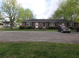 1266 Daniel St, Clarksville, TN
