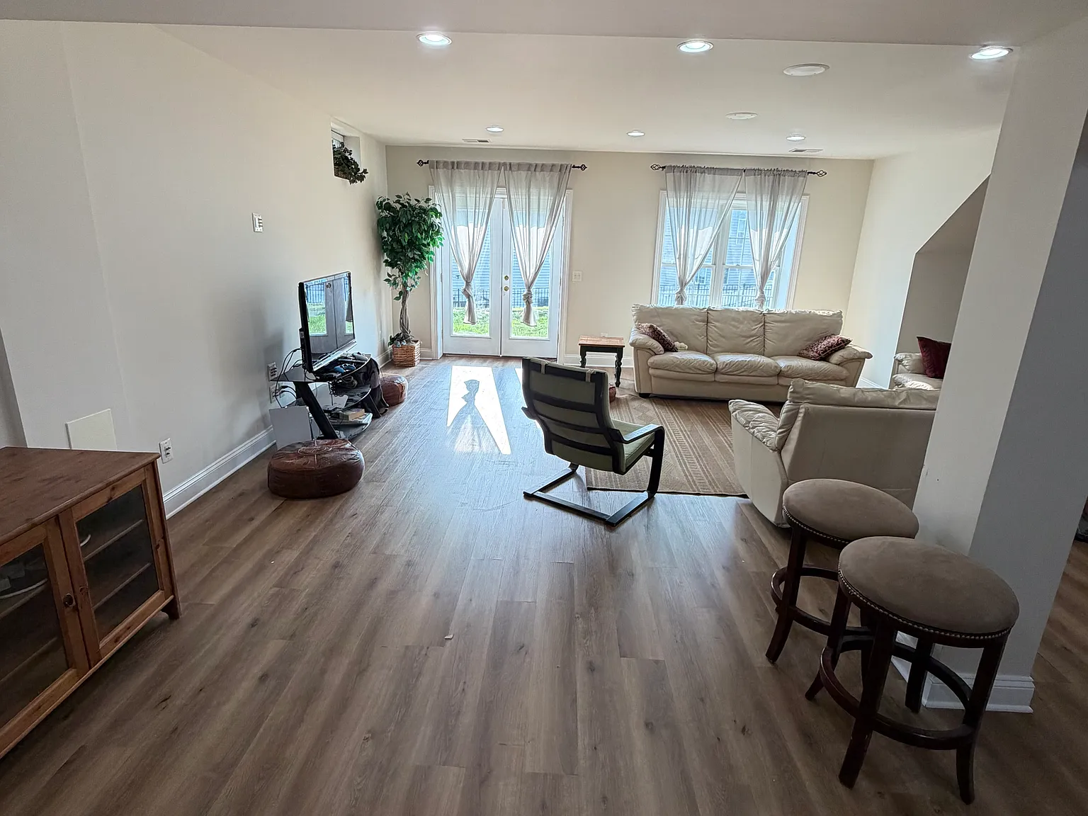 2 bed, 3788 sqft, $2,000 — Photo 3