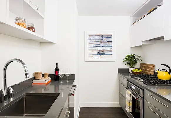 Rented by BHS Development Marketing | media 5