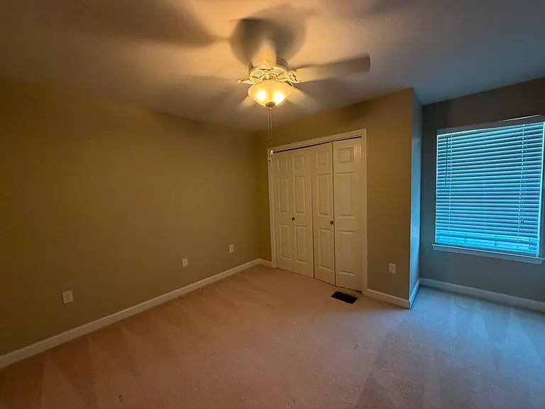 22 Trevor Dr — Photo 5