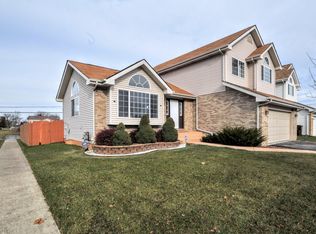 506 Hickok Ln, University Park, IL 60466