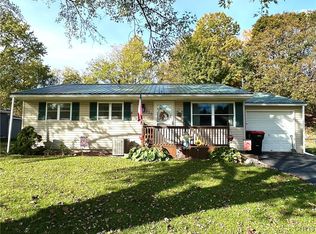 339 S Webber Dr, Chittenango, NY 13037