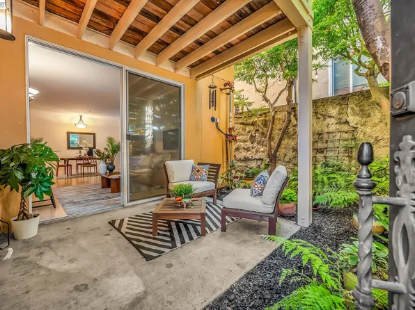 400 Wayne Ave APT 1, Oakland, CA 94606