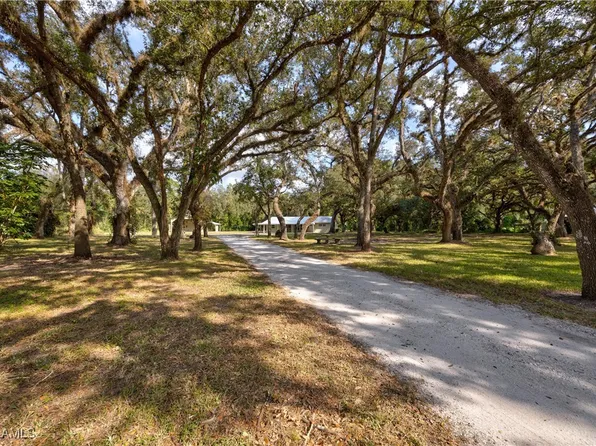 2360 Old N River Rd, Labelle, FL 33935