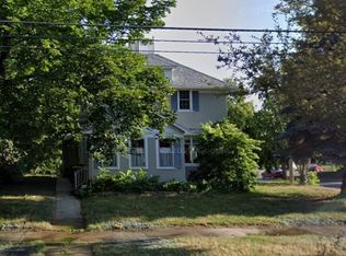 725 6th St SE #1, Rochester, MN 55904