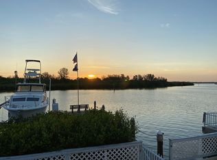 18217 Gulf Blvd, Redington Shores, FL 33708