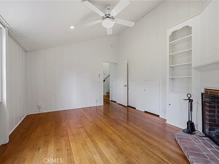 550 Saint Anns Dr — Photo 12