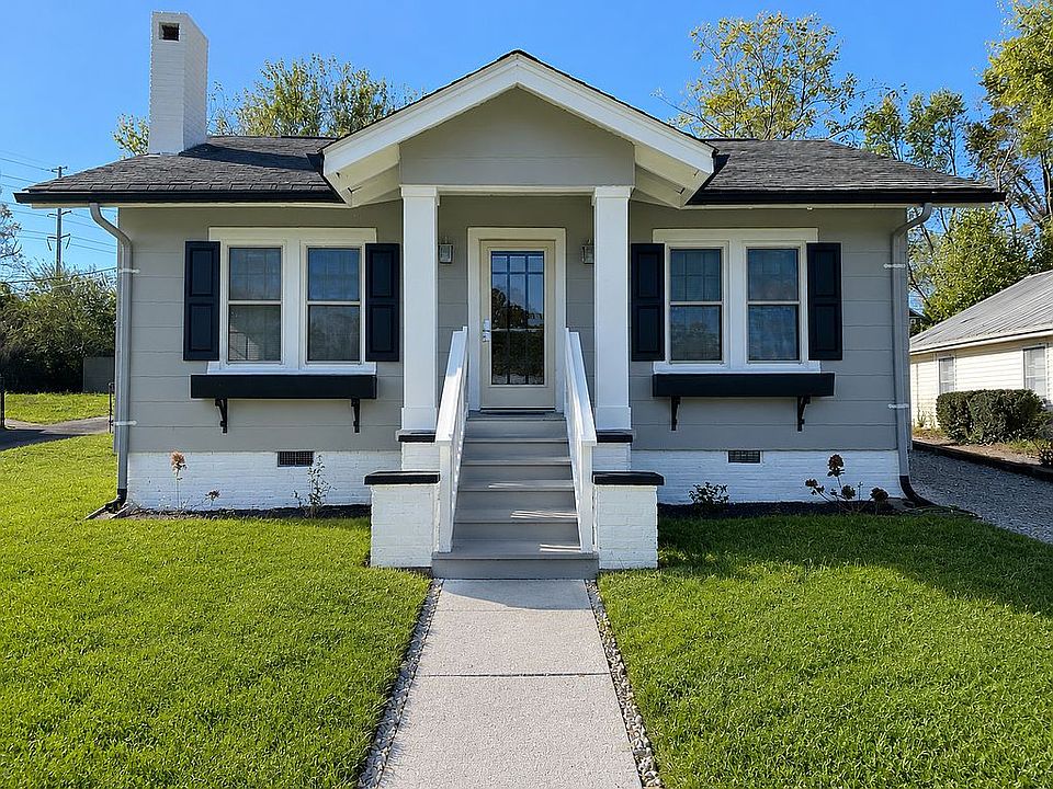 1st image of 116 Beverly Ave