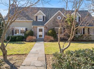 401 Fowler Ave, Pelham, NY 10803