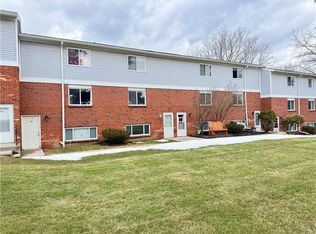 275 Owens Rd #136, Brockport, NY 14420
