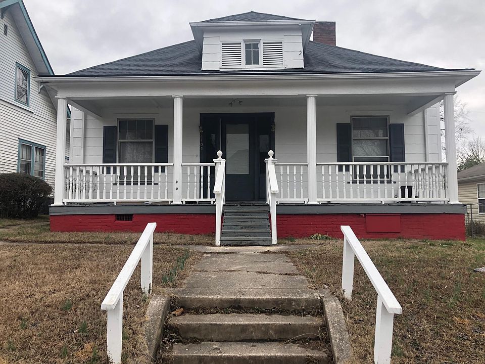 1st image of 2405 Parkview Ave