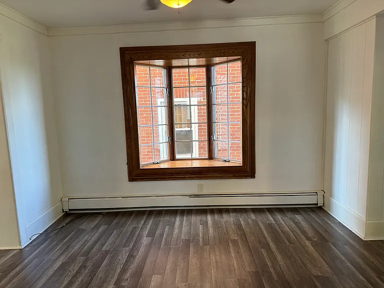 221 Ridgewood Ave — Photo 13