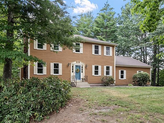 2nd image of 22 Woodland Dr