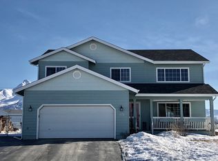 225 N Ayrshire Cir, Palmer, AK 99645