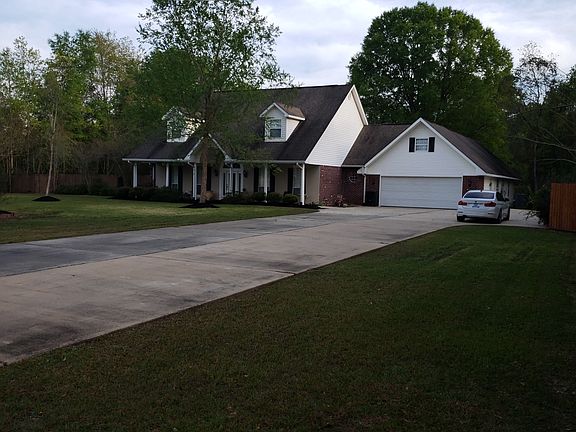 2nd image of 96 Lakeside Dr