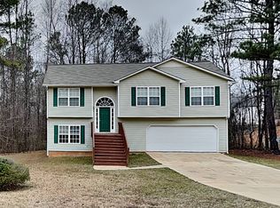 15 Corn Crib Ct, Newnan, GA 30263