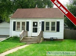 630 Madison St, Batavia, IL 60510