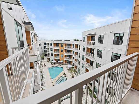 5th image of 2323 S Lamar Blvd #206