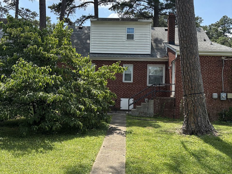 2nd image of 6628 Three Chopt Rd