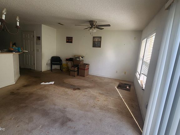 5th image of 5902 BRICE Court