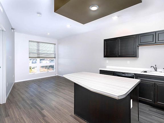 2nd image of 4000 Garden View Dr #A