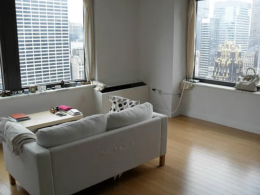Rented by Town Residential | media 8