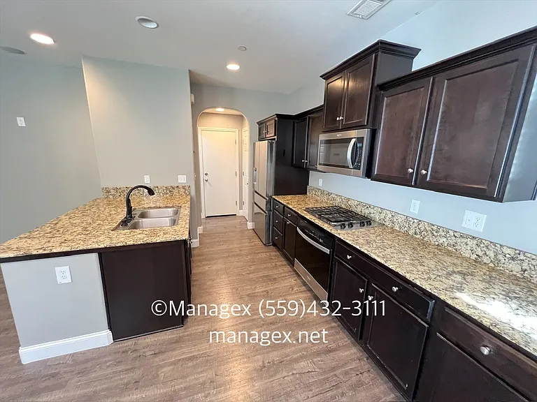 3658 Alcove Way — Photo 5