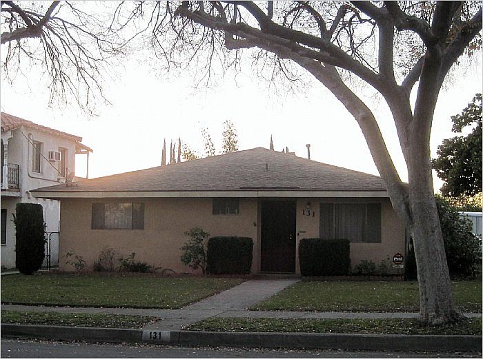 1st image of 131 S Sunnyslope Ave