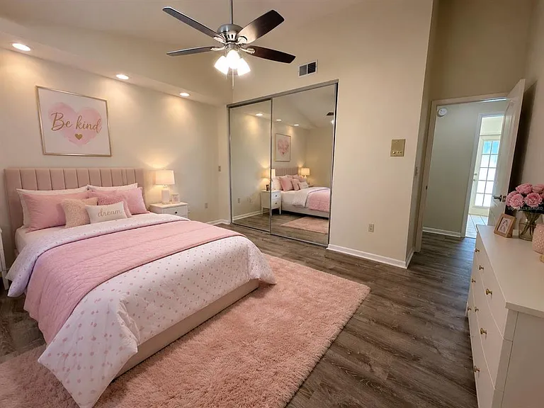 8732 Skymaster Dr — Photo 49