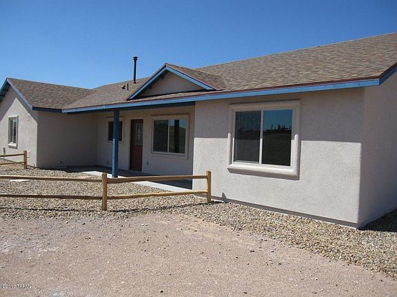 3rd image of 15 Wildhorse Ct