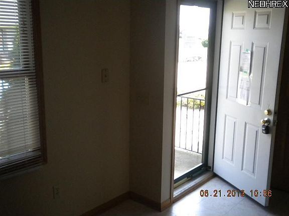 2nd image of 650 Sturbridge Dr Unit 15