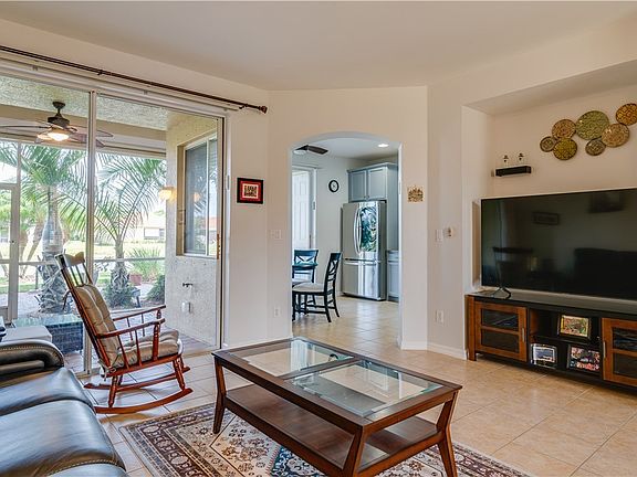 4th image of 2441 Laurentina Ln