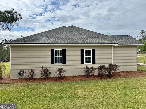 5th image of 540 Limestone St