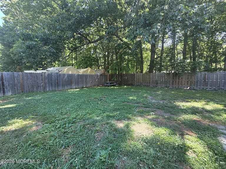 150 Belmar Blvd — Photo 2