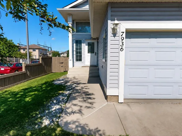 7936 3rd Ave SW, Edmonton, AB T6X 1K6