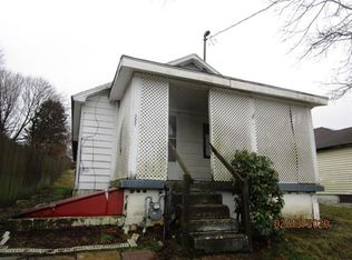 721 S 2nd St, Indiana, PA 15701