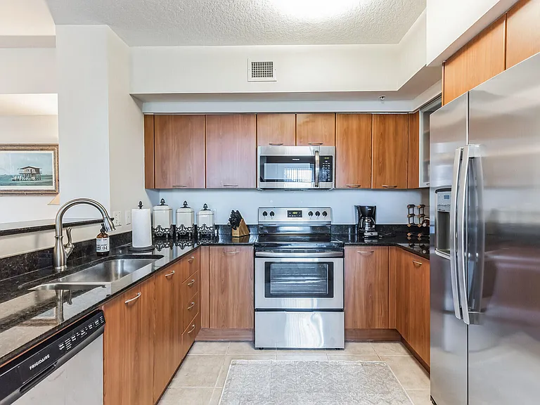 700 E Boynton Beach Blvd #511 — Photo 11